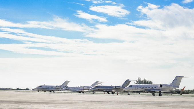aircrafts-airplanes-airport-2245276 aircrafts-airplanes-airport-2245276